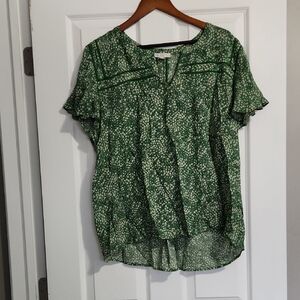 Elegant Green Floral Women's Blouse